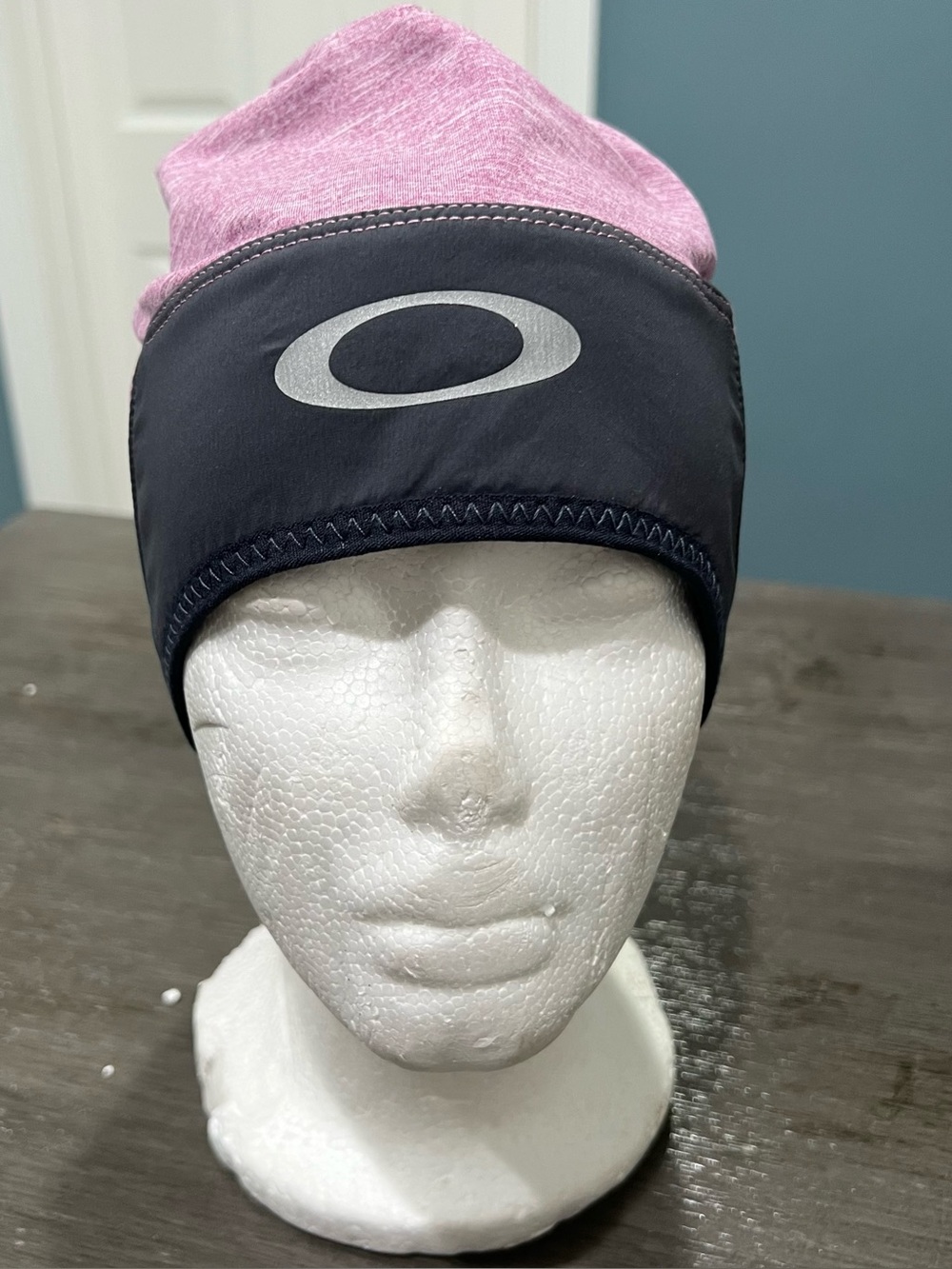 Oakley Skully Beanie Merch Sample 3M Pink Grey Small?? NWT Vintage Y2K